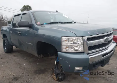 2010 Chevrolet Silverado 1500 Lt z USA, uszkodzony, nr VIN 3GCRKSE31AG214301